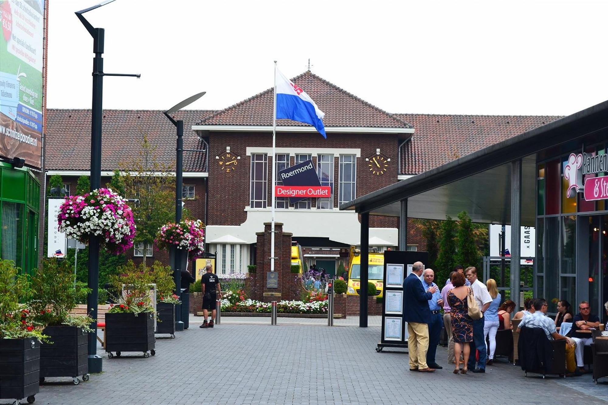 Hotel En Grand Cafe De Pauw Roermond Kültér fotó